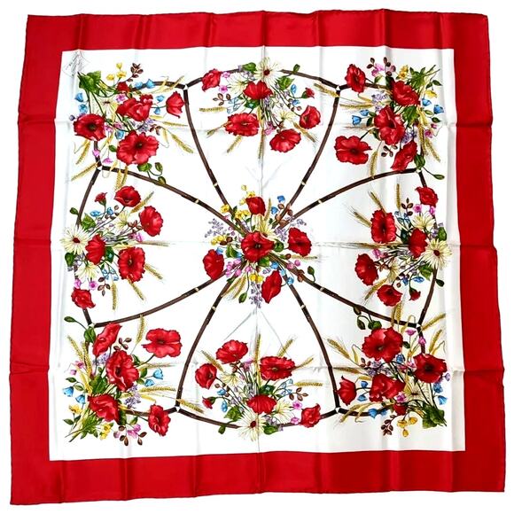 Gucci Authentic Floral Multicolor Silk Scarf - Picture 3 of 6